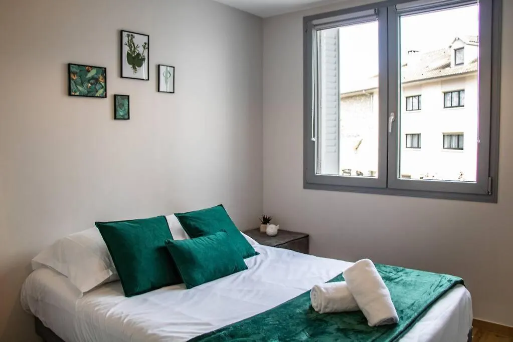 Majord'Home - Suite & Lake - Proche Lac-Classe *** Annecy France